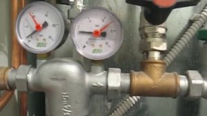 Редуктор FAR гасит гидроудар