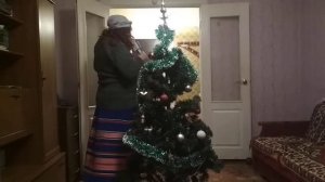 Новогодние частушки от Бабы Яги