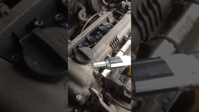 Замена свечей Kia Rio смотреть онлайн