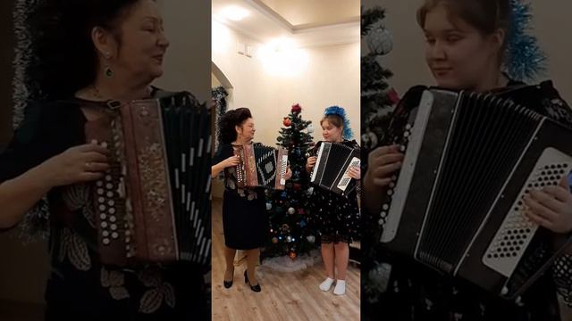 Нурсания Гусманова, Азалия Гусманова(внучка)- Уфтанма!!!