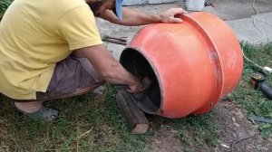 Бетономешалка БМ-140, треснул вал барабана.