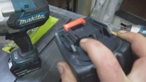 Аккумуляторный гайковерт TENWA 21V копия Макиты DTW281. Любительский обзор.