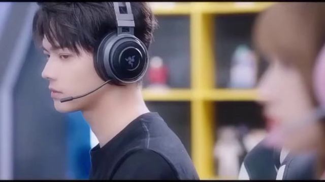 Обожаю эту дораму, название "Влюбиться в твою улыбку"? смотреть онлайн