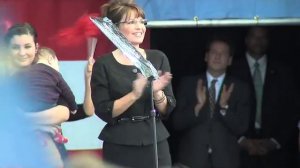 Lee Greenwood sings God Bless the USA at Sara Palin Rally