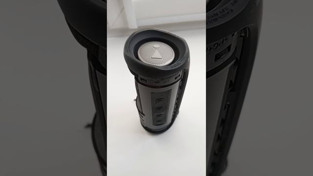 ЛИТВИНЕНКО - Мира дворам Колонка JBL FLIP 5 LFM 60% Bass Test