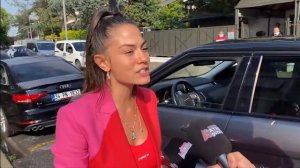 Демет Оздемир дала интервью журналистам и рассказала о своих творческих планах