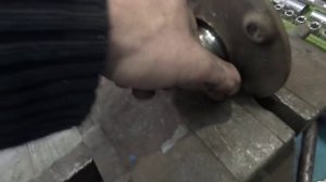 Peugeot 107. Замена ступичного подшипника.