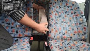 Renault Master - Seat handle removal (Armrest) / Сваляне на дръжката на седалката (подлакътник)