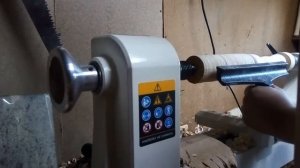 делаю толкушку на токарном станке по дереву