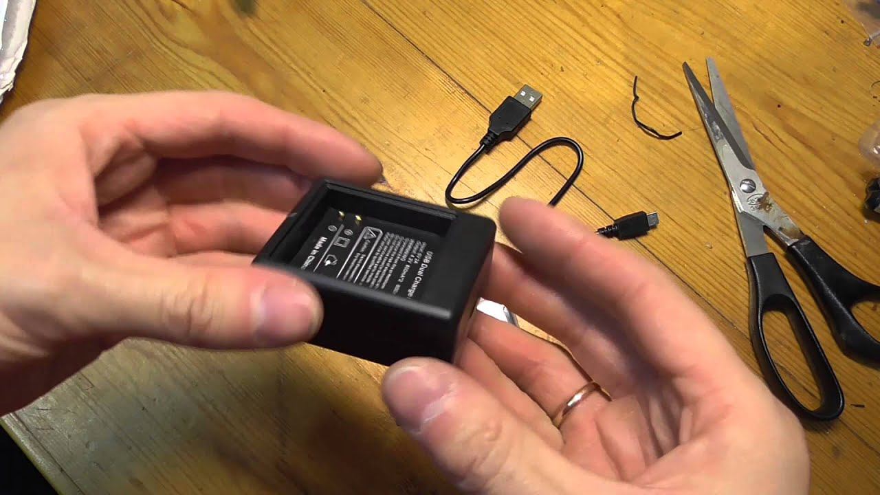 Аккумулятор для Xiaomi Yi и зарядник на 2 акка.