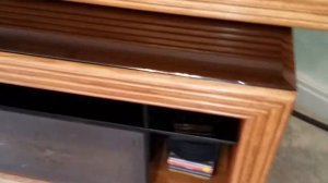 Как сделать красивую и современную тумбу под телевизор из массива и спрятать провода в мебель?