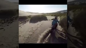 Красиво, по пустыни катают на Эндуро ?✌️