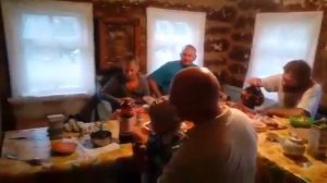 Виртуозная игра юного гармониста