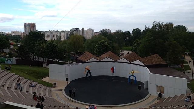 1202, 01.06.2021, Орёл, Детский парк, сцена, надувные фигуры, ул. Ленина, кт Победа, ремонт, забор