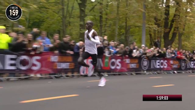 Eliud Kipchoge - The Final Kilometre of the INEOS 1:59 Challenge