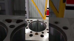 трещины блока DAF.