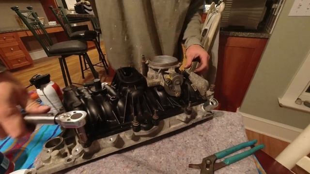 5.7 Vortec Head Gasket Replacement/Intake Gasket Failure 1997 K1500 смотреть онлайн