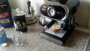 Кофеварка Vitek VT-1525 BK (Приготовление капучино)