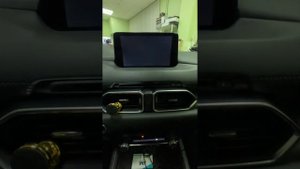 Mazda CX5 2021 камера заднего вида на завосдкой монитор