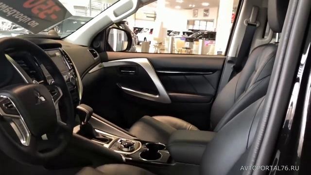 Mitsubishi Pajero Sport 2 4D AT Terminator Dark Fate