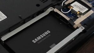 Установка ssd Samsung evo860 на Acer v3-571g