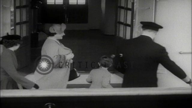 Prince Charles and Princess Anne board the Royal Yacht Britannia in England. HD Stock Footage смотреть онлайн