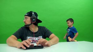 HELLO NEIGHBOR traps SLENDRINA X & GRANNY SISTER ESCAPE & EAT BLUEBERRY PIE (FGTEEV Dudz & Shawn #2