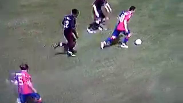 FIFA 12 Impact Engine Fail - This dude needs to man up... смотреть онлайн