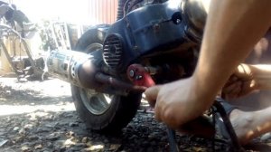 Быстрое и легкое снятие, и установка сайлент блоков на скутересделано на примере двигателя 139QMB