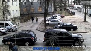 Уличная видеокамера IP HiWatch DS-I200 примеры изображения днем и ночью. Стоянка, парковка. Обзор