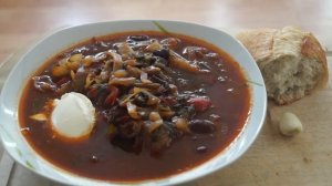 ХИТ N1 Вкусный борщ из листьев свеклы, салом, чесноком, фасолью и говядиной