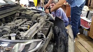 Hyundai Solaris с китайской фарой - ближний стал поворотником