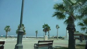 Ларнака. Кипр. Городской пляж. City beach of Larnaca, Cyprus