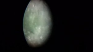 Луна в телескоп Celestron AstroMaster 90 окуляр 10 мм+ Линза Барлоу 2х (200х)