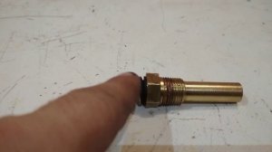 ШОК ! Что внутри датчика температуры ?