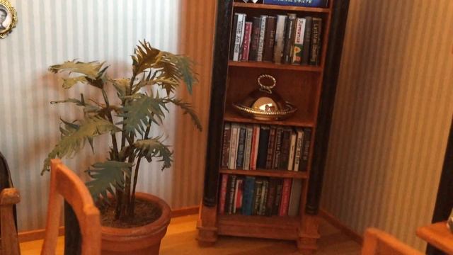 1:12 scale Biedermeier Room Box смотреть онлайн