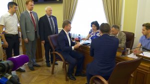 06.07.2023 Подача подписей муниципальных депутатов за выдвижение Л.Зюганова кандидатом в мэры Москвы