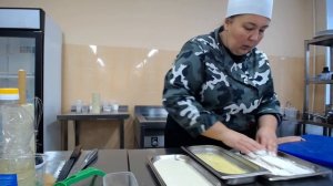 Рыба жаренная восьмёркой с зеленым маслом Рыба Кольбер