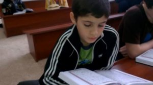 Подготовка к уроку в школе хафизов Новосаситли