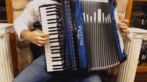BELTSTUIVC120BS - Blue Shadow Beltuna Studio IV LMMM 41 120 $5999