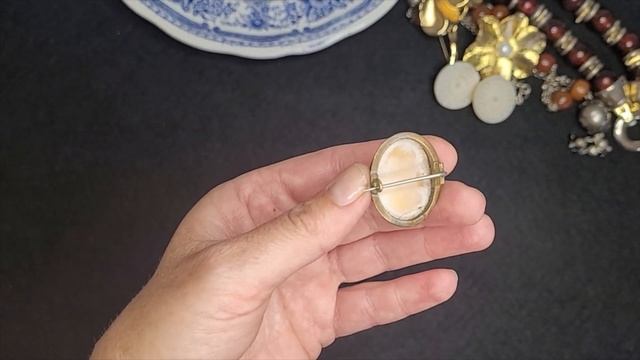 Блошиные рынки Франции, находки. Тест на бакелит. смотреть онлайн