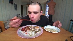 МУКБАНГ АСМР ЧЕЧЕВИЦА / КОТЛЕТЫ КУРИНЫЕ / САЛАТ ОВОЩНОЙ / СОУС/ БУТЕРБРОДЫ/ EATING ASMR Mukbang #420