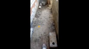 Опалубку крыши входа в подвал закрываем листами фанеры и osb.