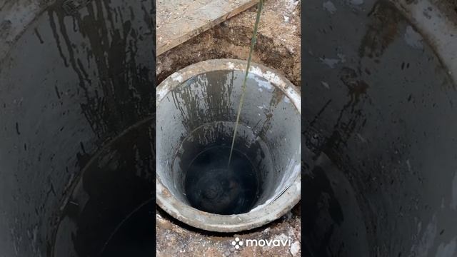 КОПКА КАЛОДЦА ПО ПЛЫВУНУ 5 КОЛЕЦ