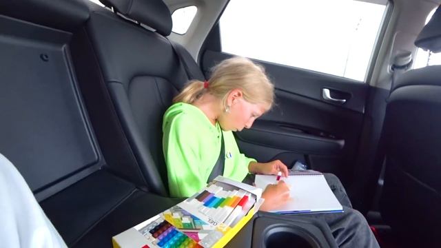 НАШ ПЕРВЫЙ ДЕНЬ ДОМА! СРАЗУ НА СЬЕМКИ для ЖУРНАЛА! ЗАКУПАЕМСЯ ДЛЯ ЧЕЛЛЕНДЖА!! смотреть онлайн