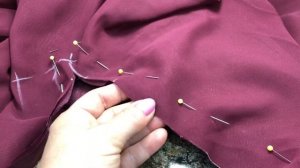 Как Сделать Разрез на готовом Платье✂️#406