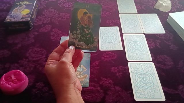 Таро Оракул Полнолуния - расклад Зависимый человек