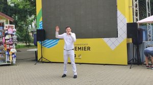 Если добрый ты. Поет Андрей Завизион