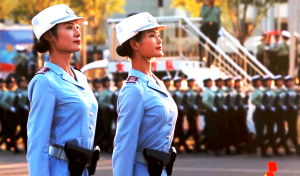 Женские войска. Подготовка китайских девушек к параду. Реальная история одной участницы парада