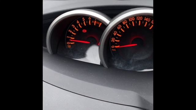 Toyota, плавают обороты, что делать! смотреть онлайн